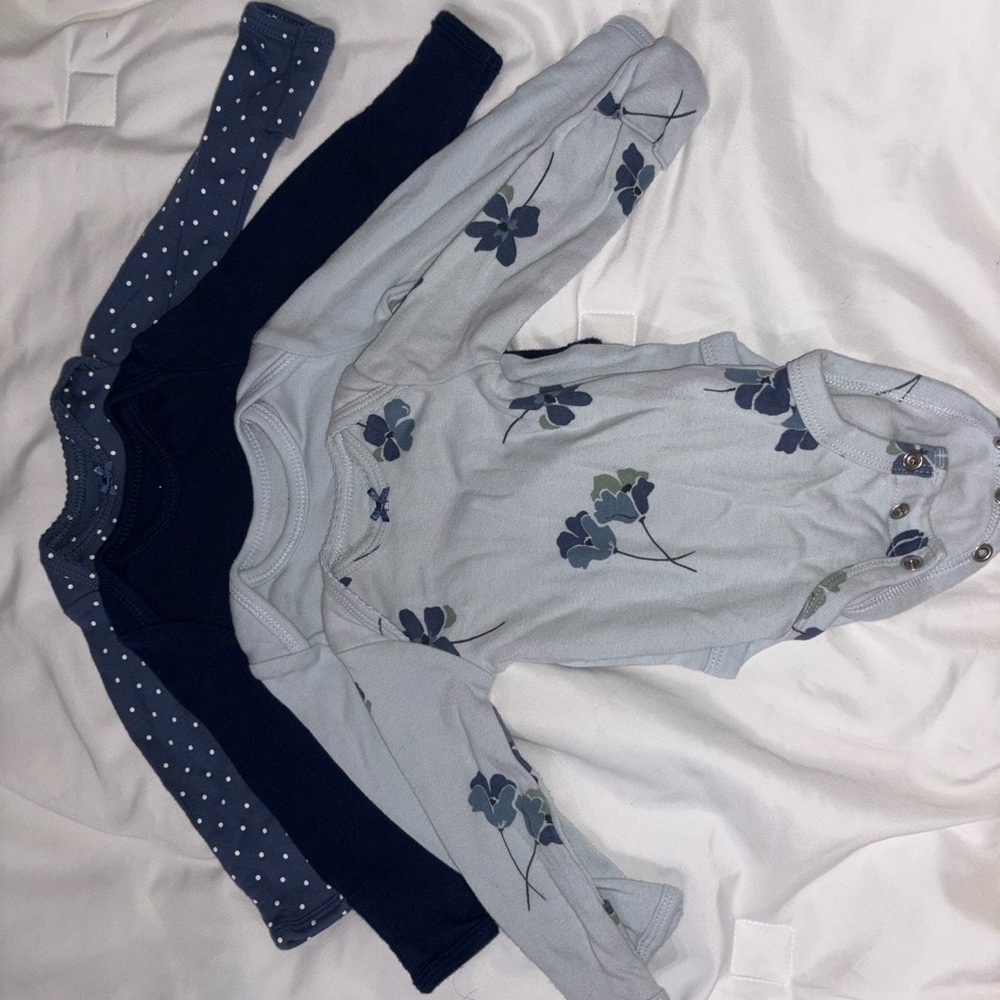 Carter's Blue Long Sleeve Tees